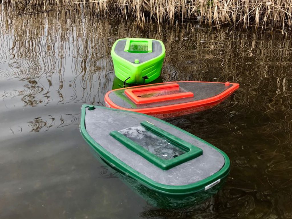 kayak with a live well
